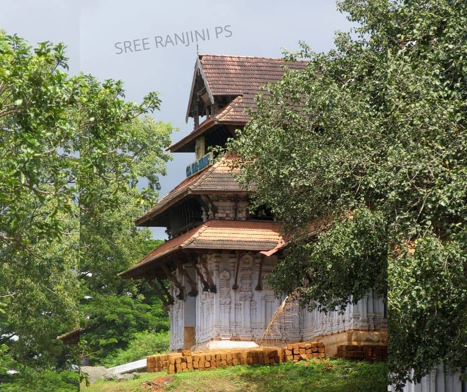 famous temples in kerala with names-Thali Shiva temple is the epicenter of the city of Kozhikode