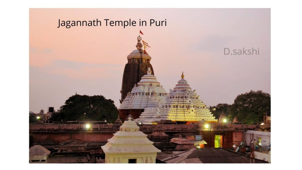 famous temple in odisha - puri jagannath temple